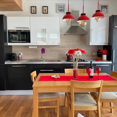 Nidi Del Faggio Rosso - Family Holiday Home Maresca Экстерьер фото
